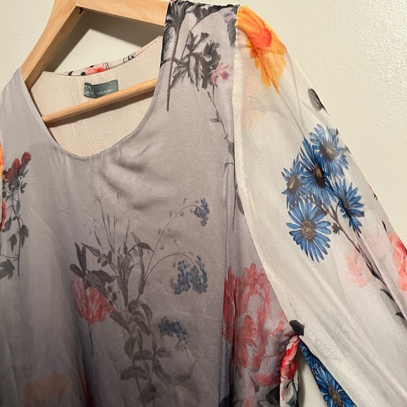 Lola Women's Long Sleeve Floral Blouse Made in Italy - Picture 6 of 12